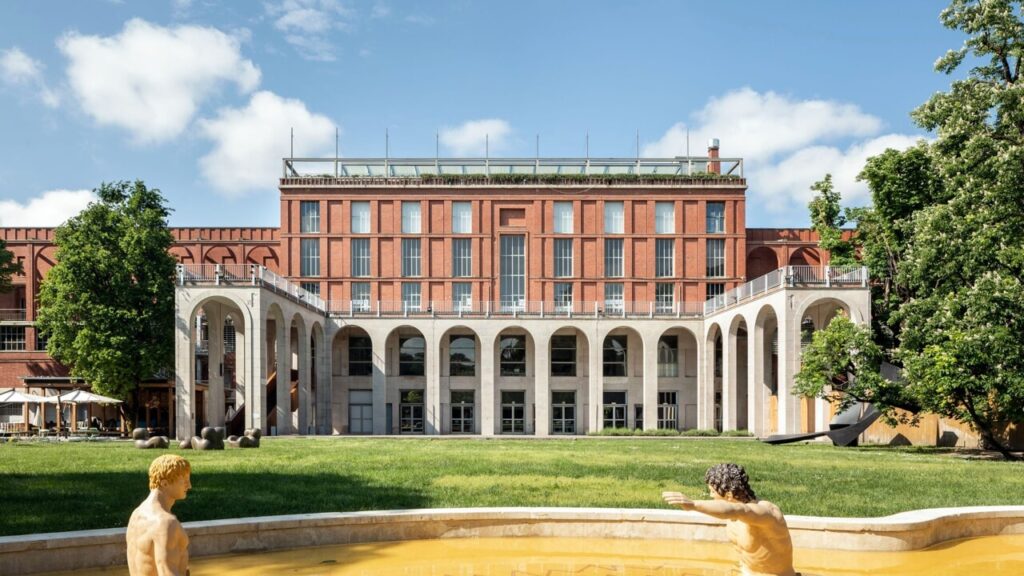 Milano e il Design - Esposizione Internazionale alla Triennale